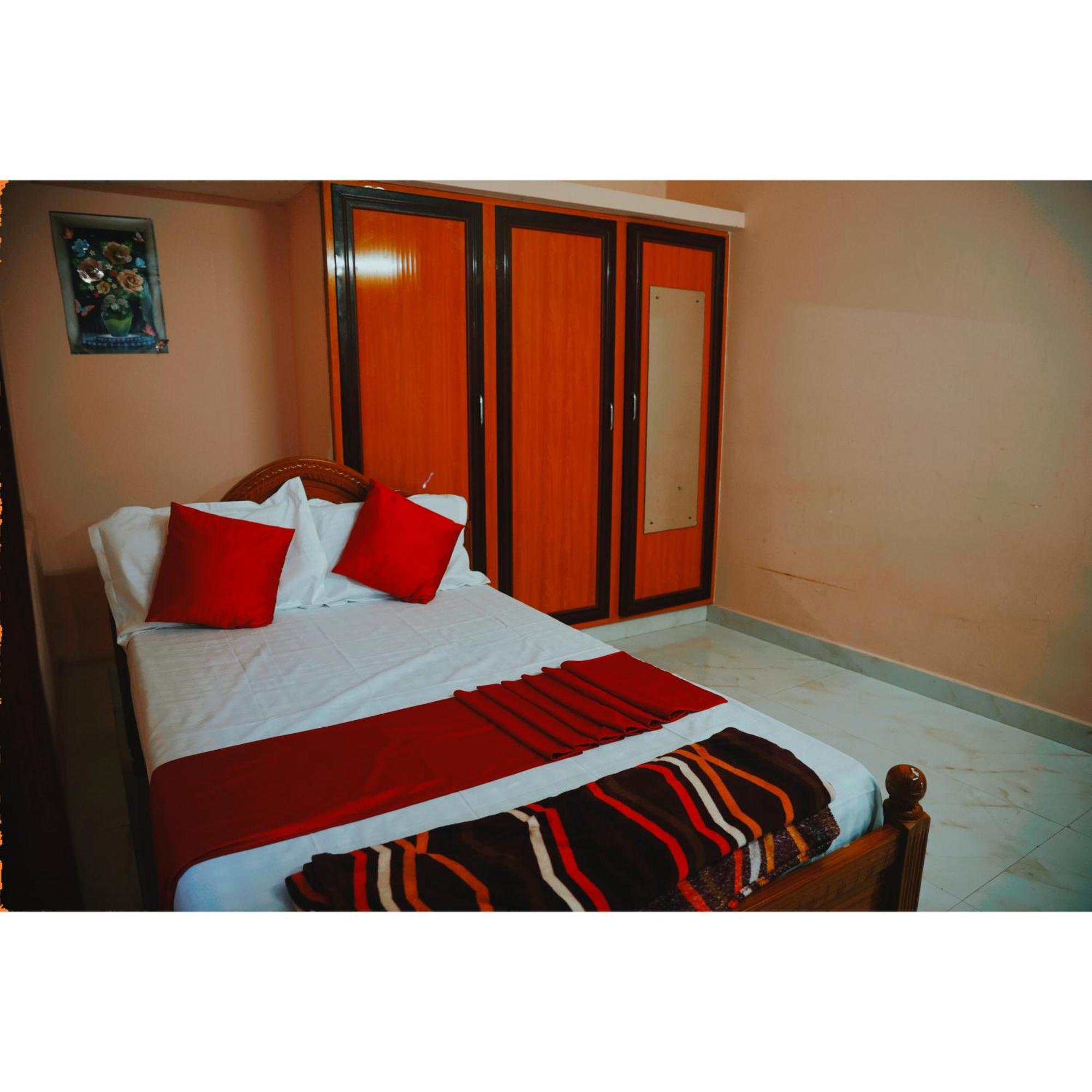 Garuda Grand Apartman Tirupati Kültér fotó